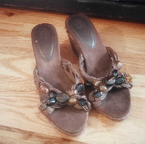 New York & Company Beaded Wedge Sandals Brown Size 8 - Picture 2 of 11